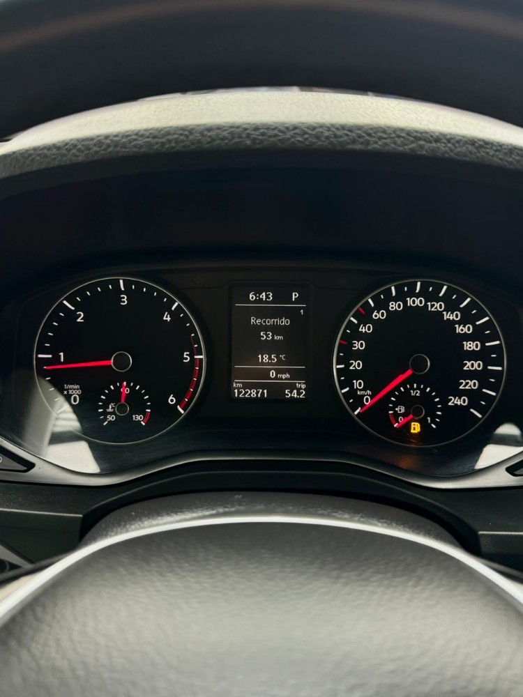 Volkswagen Amarok COMFORTLINE — foto 11